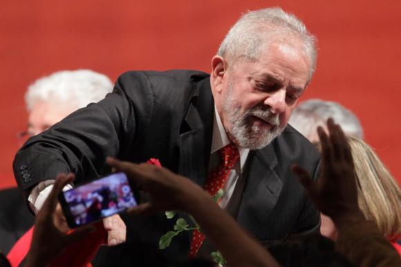 L ex presidente brasiliano Lula Da Silva in un immagine d archivio.