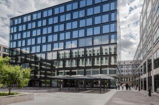 L Alta scuola pedagogica di Zurigo ha trovato una nuova sede all Europaallee. 