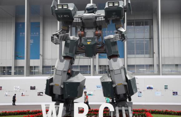 Esemplare di robot presentato quest anno alla fiera di Beijing (Cina)
