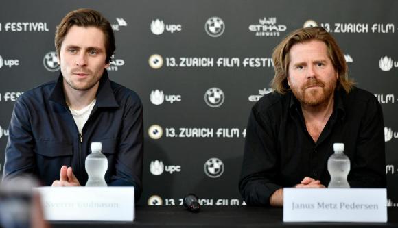 Il regista Janus Metz Pedersen e l attore Sverrir Gundnason.