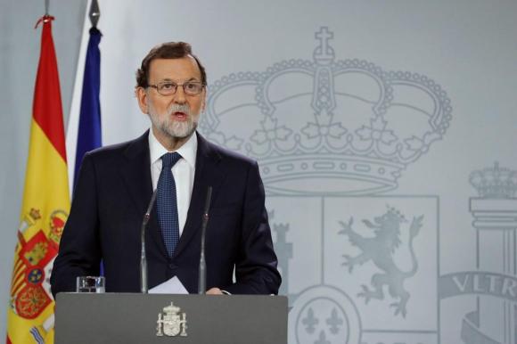 Mariano Rajoy ha lanciato l ultimatum alla Catalogna: entro lunedì si chiarisca se la dichiarazione di indipendenza c è stato no