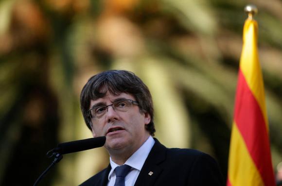 La Catalogna risponde all ultimatum senza rispondere e chiede nuovamente una mediazione