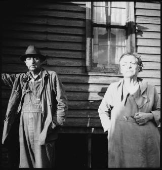 Eine Frau und ein Mann in Lincoln County, Tennessee
