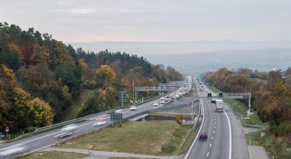 Nuovi limiti di velocità sull A81 a risosso della frontiera con la Svizzera