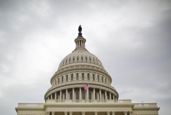 Il Senato americano deve votare se approvare una proroga temporanea della legge di bilancio. Altrimenti tutto si ferma