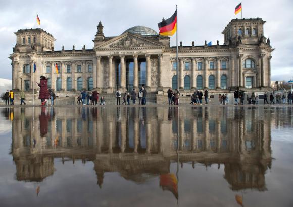 A 4 mesi dalle elezioni la Germania ha finalmente il suo governo formato dalla Grosse Koalition