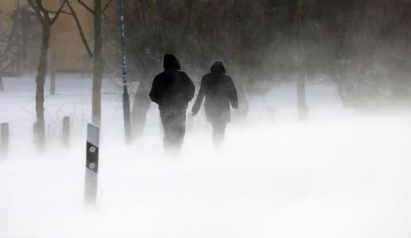 Il freddo e il gelo sull Europa ha mietuto fino ad ora 55 vittime. Soprattutto tra i senzatetto