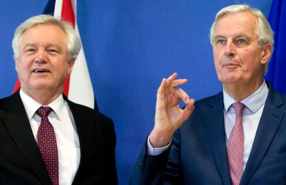 Michel Barnier e David Davis