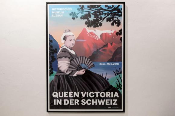Un manifesto della mostra, realizzato con lo stile dei manifesti turistici dell 800