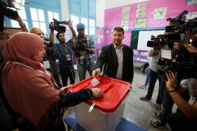 Locale di voto in Tunisia
