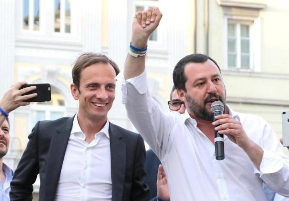 Il leghista Massimiliano Fedriga, qui accanto a Matteo Salvini, è stato eletto presidente della regione Friuli Venezia Giulia