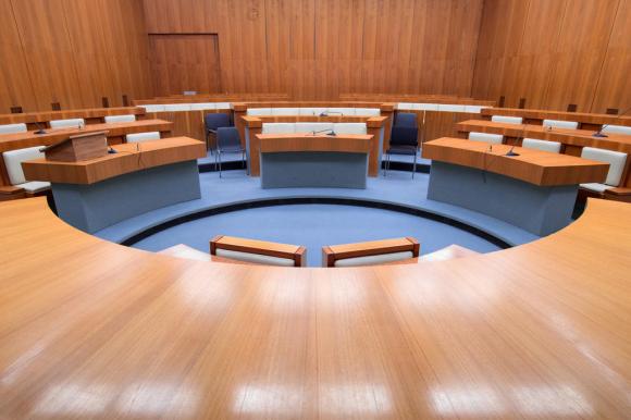 L aula del tribunale vuota dove si è tenuto il processo contro Michele Egli