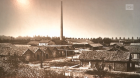 Stabilimento industriale in una vecchia immagine, ripresa da una cartolina d epoca