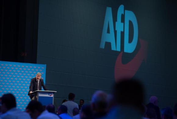 Il podio del congresso del movimento Alternative für Deutschland