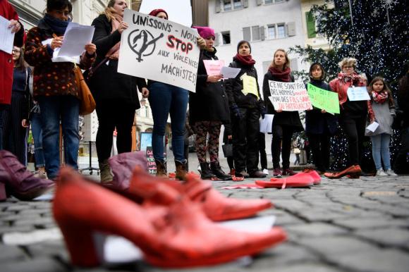 Manifestazione a Losanna contro le violenze sulle donne