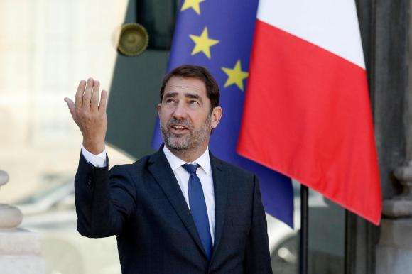 Il neo ministro agli Interni Christophe Castaner, un fedelissimo di Macron fuoriuscito dal PS nel 2016