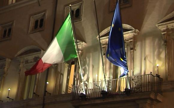 Bandiere Italia e Ue