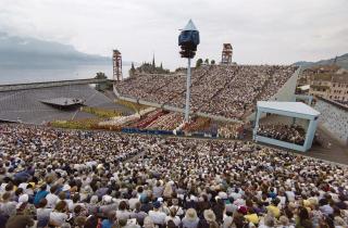 A filled venue, staging the Festival of Winegrowers in 1999.