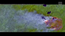 Immagini satellitari di incendi.
