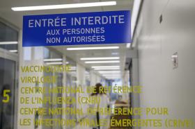 L entrata del reparto di cure intense dell ospedale universitario di Ginevra.