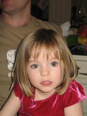Maddie McCann scomparsa il 3 maggio 2007 in Algarve.
