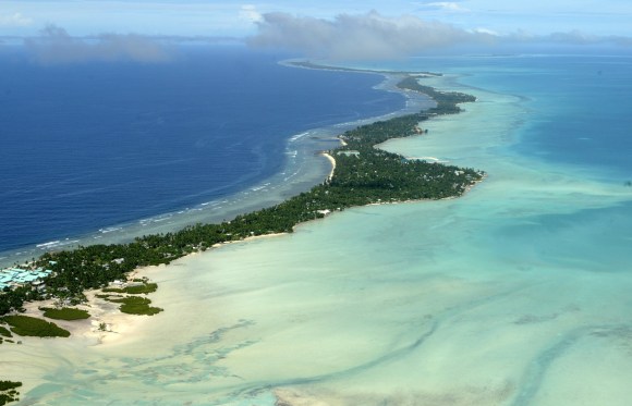 L atollo di Tarawa, parte dell arcipelago di Kiribati.