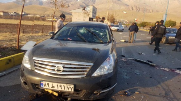 L auto su cui viaggiava l esperto nucleare iraniano ucciso da sconosciuti