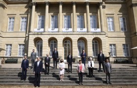 I ministri delle finanze del G7 riuniti a Lancaster House a Londra.