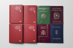 diversi passaporti