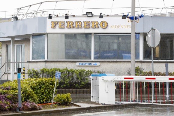 Lo stabilimento della Ferrero sospettato di essere all origine dei casi di salmonellosi.