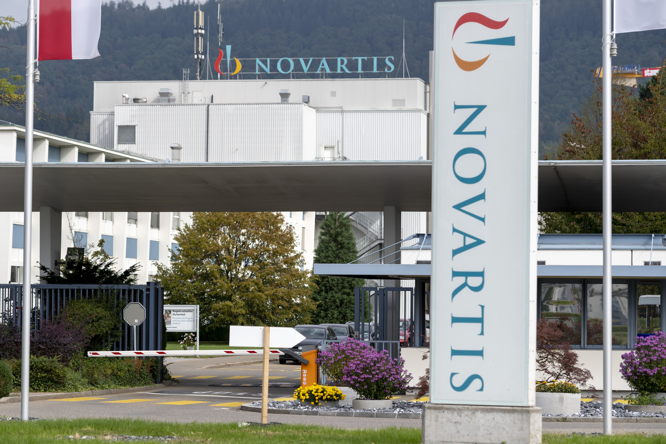 La scure di Novartis sui suoi dipendenti