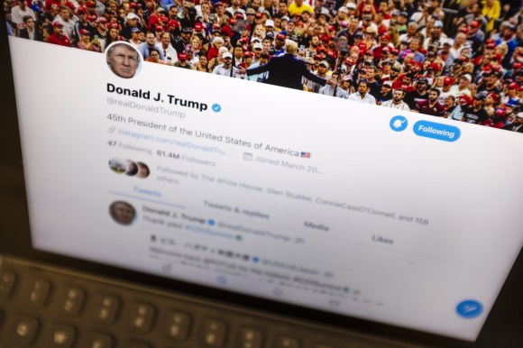 profilo twitter di Trump
