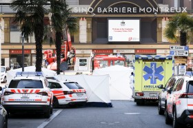 Polizia e ambuanza sul luogo della tragedia a Montreux.