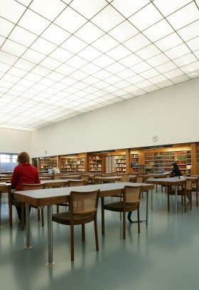 Sala di lettura della Biblioteca nazionale svizzera.