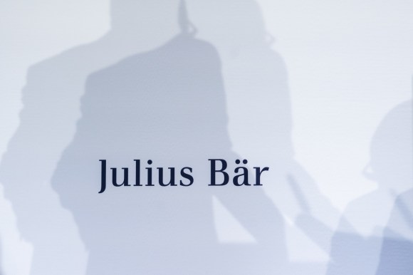 logo della banca svizzera julius baer