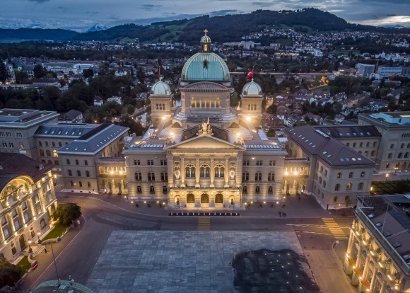 Svizzera al voto il 22 ottobre 2023 per rinnovare il Parlamento federale.