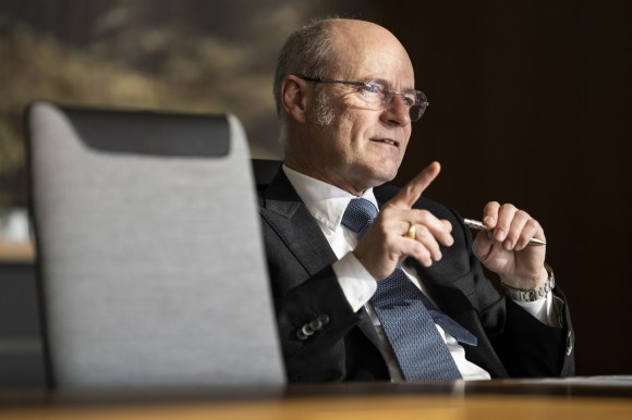 Il Procuratore federale svizzero Stefan Blättler in un immagine recente.