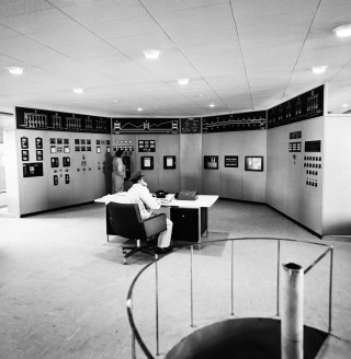 La sala di controllo del Tunnel fotografata il giorno dell inaugurazione, il 19 marzo 1964.
